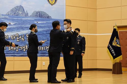 (2022.05.24.) 동해지방해양경찰청 명예홍보대사(서경덕 교수) 위촉식 개최 사진4