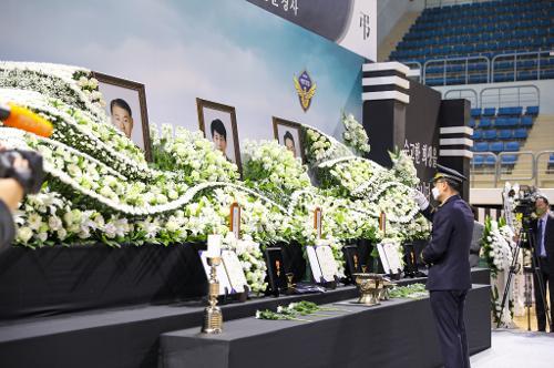 2022년 남해청 항공단 순직자 영결식(22.04.12.) 사진4