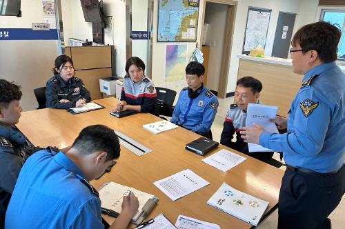 부안해경  개정 수중레저법 시행 맞춰 현장 맞춤형 교육 실시 2