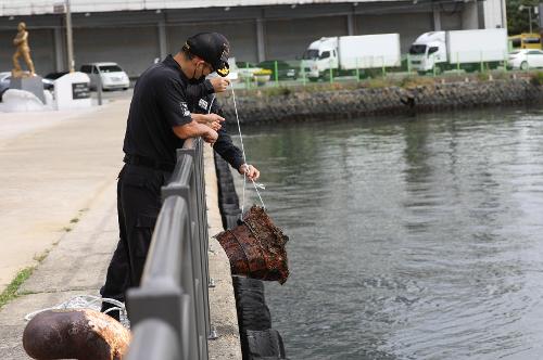 창원해경서, 국제연안정화의 날 맞아 해양쓰레기 5톤 수거(220922) 사진4