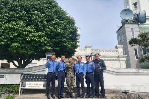 창원해경서장, 해군 레이더 기지 방문(230503) 사진1