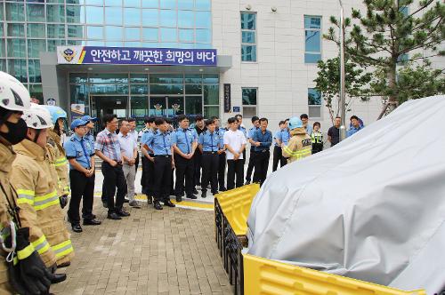 창원해경, 전기자동차 화재 대응 소방훈련 실시(230712) 사진1