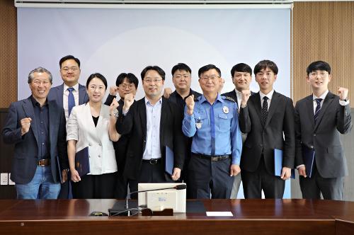 창원해경, 경미범죄 심사위원회 신규 외부위원 위촉(250514) 사진2
