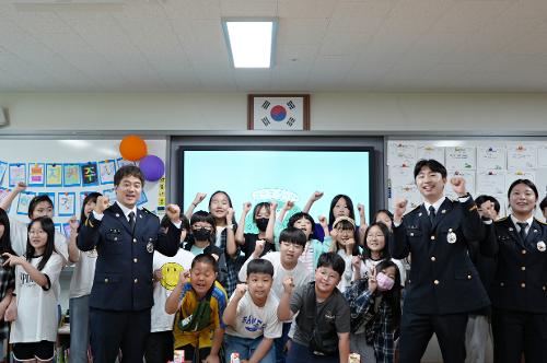 ‘고맙습니다, 해양경찰!’ 무동초 아이들 마음에 응답한 창원해경(250527) 사진1