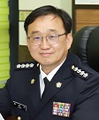 최원식사진