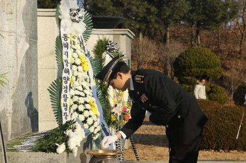충혼탑 참배 3
