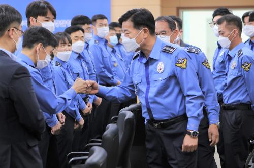 (2020년 5월 20일) 김홍희 해양경찰청장, 동해 치안현장 점검 및 현장소통 간담회 5