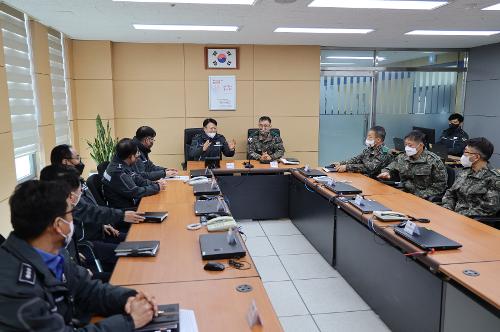(2022.12.20.) 육군제8군단장, 동해해경청 방문 사진3