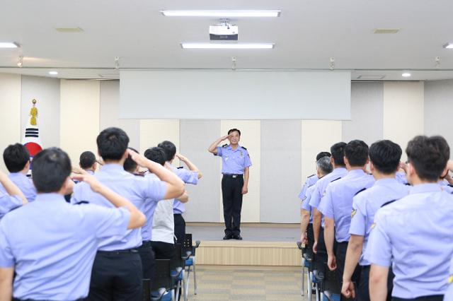 동해해경청장, 속초서 치안현장 방문 2