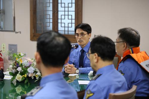 (24.10.08) 신조함정(3017함) 입항  환영식 6