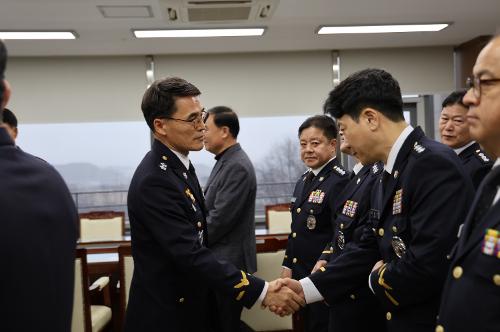 (25.02.07) 동해청 전입자 신고식 사진6