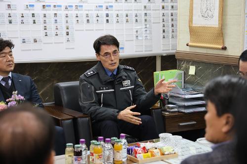(25.02.26) 동해청장, 경북권 치안현장 점검 사진5