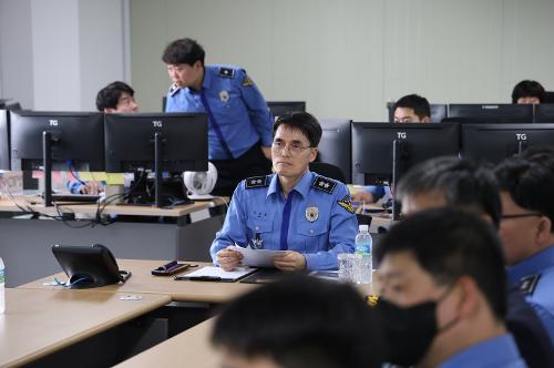 (25.04.30) 동해청장 강릉권 치안현장 점검 사진6