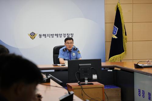 (26.07.01) 이종욱 동해지방해양경찰청장 전담직무대리 취임 및 특공대 순직경찰관 흉상 참배  1