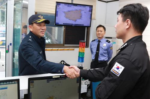 윤병두 동해해경청장, 울릉도 치안현장 방문 1