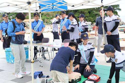 240723 동해해양경찰서장 연안안전의날 안전 캠페인 3