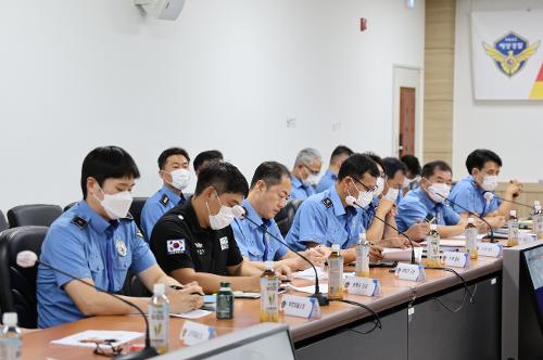 240812 동해해경 채낚기어선 화재 및 해양오염사고 대비 도상훈련 실시 2
