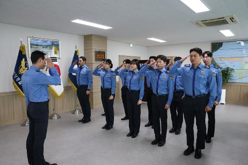 241021 동해해양경찰서장 신입경찰관 10명 간담회 3