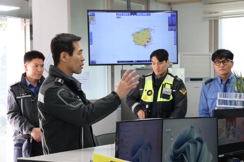 250312 김환경 동해해양경찰서장, 울릉해역 치안현장점검 사진4