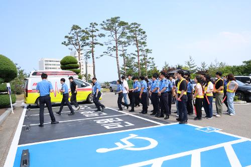 250619 동해해경, 청사 화재 발생 대비 소방서와 합동 청사 자체 소방훈련 실시 사진4