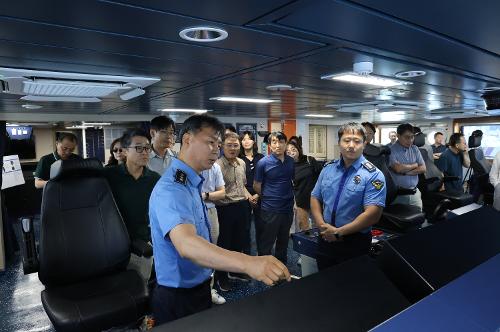 250710 동해해양경찰서, 국립외교원 글로벌리더십 교육과정 대상 해양안보 현장 견학 실시 사진5