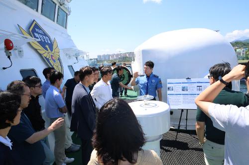250710 동해해양경찰서, 국립외교원 글로벌리더십 교육과정 대상 해양안보 현장 견학 실시 사진3