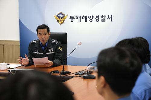 251020 동해해경서, 신임 해양경찰 교육생 40명 관서 실습 시작 2
