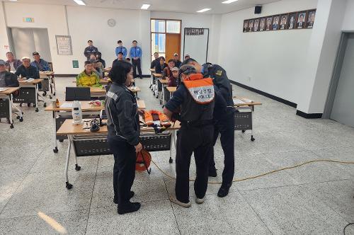 251030 승선원 2인 이하 어선, 11월부터 구명조끼 상시 착용 의무화 5