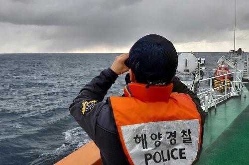 (26.02.09.) 풍랑경보 속 무리한 조업 중 사고... 동해해경, 독도 남동방 46km 해상 실종 1명 수색 계속, 부상자 1명 이송 완료(2보) 1