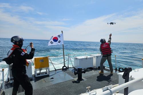(26.05.26.) 동해해경, 동해해양재난구조대 드론수색대와 실전형 해상수색 훈련으로 대응능력 높여 1