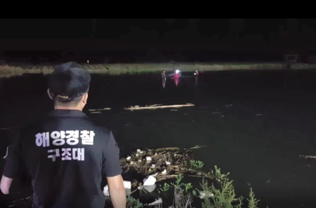 완도해경, 해남군 율도 50대 고립자 구조 
