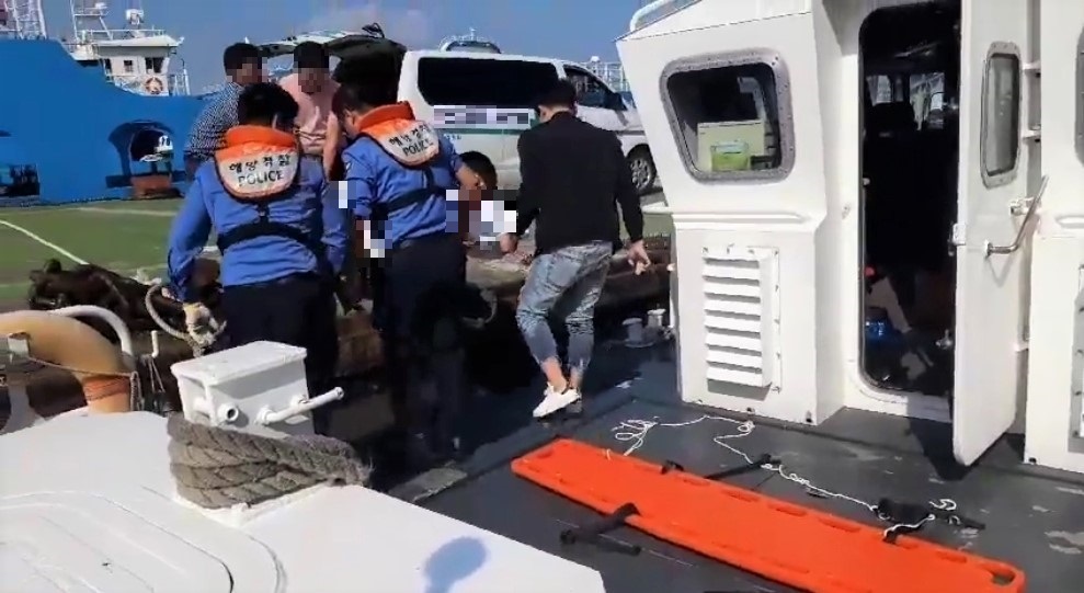 완도해경, 소모도 해안가 갯바위 변사자 발견