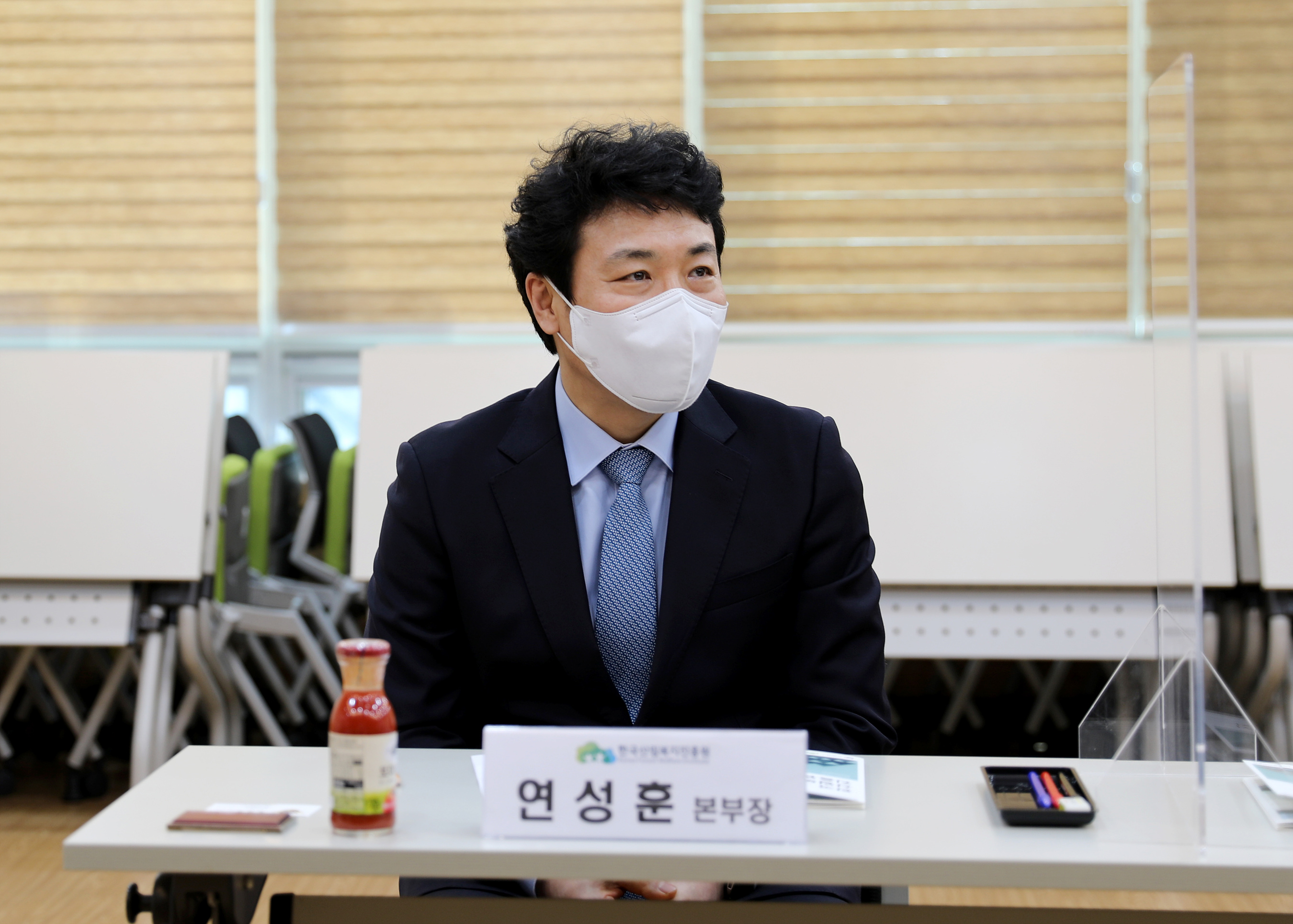 업무협약식 기념 인사를 하고 있는 한국산림복지진흥원 연성훈 본부장 업무협약식 기념 인사를 하고 있는 한국산림복지진흥원 연성훈 본부장
