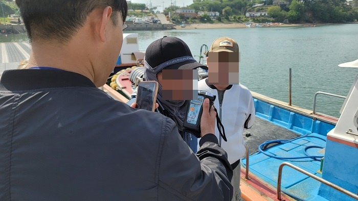 230511 태안해경, 음주·무면허 운항 선장 검거