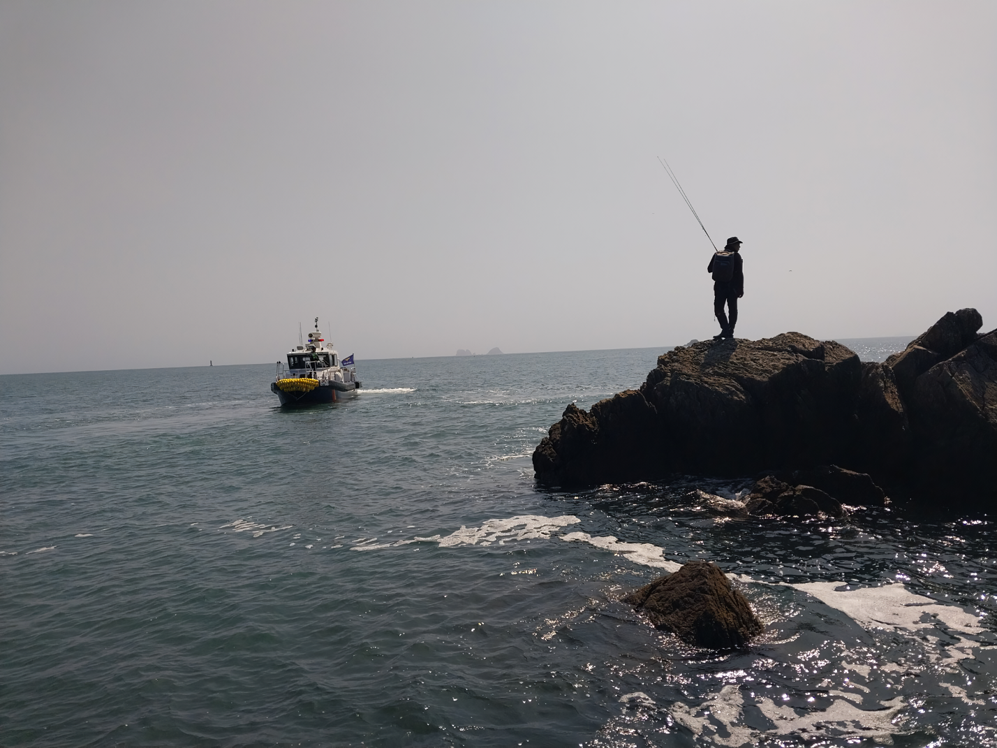 240322 태안해경, 봄철 갯바위 고립사고를 조심하세요!