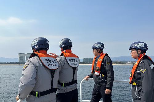 (25.04.17.) 강릉해양경찰-강릉경찰 연안해역 치안현장 함께...연안 안전관리 및 범죄예방 등 협력방안 모색