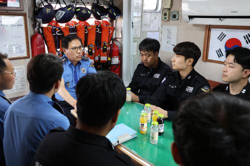 (25.05.20.) 강릉해경, 경비함정 안전관리 지도 점검 사진1