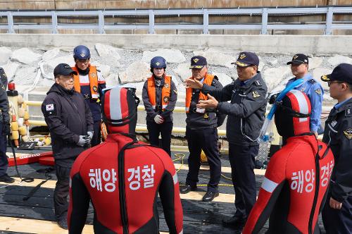(26.04.06.) 강릉해양경찰서장, 파출소 구조역량 강화 현장점검 2