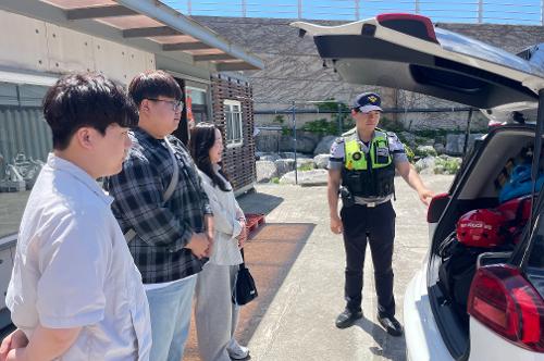 (26.05.08.) “바다 안전관리 최전선 체험”…강릉해경, 청년인턴 파출소 치안 현장 체험 운영 2