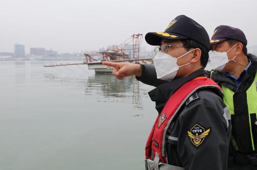 (210126) 박상식 서장, 실뱀장어 조업 현장 점검 나서 3