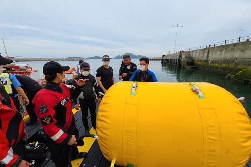 (210705) 새만금파출소 구조대원과 민간해양구조대원 합동훈련 2