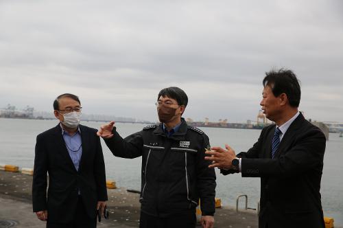 인천해양경찰서장, 국제여객, 크루즈터미널 안전점검 사진2
