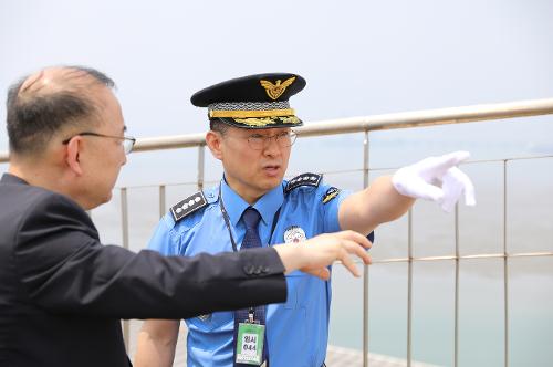 250528 인천해경서장, 인천항 국제여객터미널 현장 점검 사진3