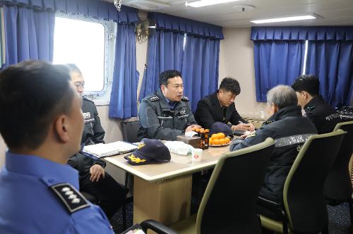 인천해경서장, 설 연휴 앞두고 현장점검 3