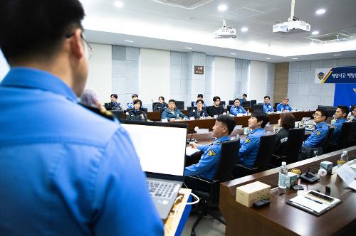 (240327) 해양사고 예방을 위한 관제사와 관계부서 간 협력방안 토론회 사진11