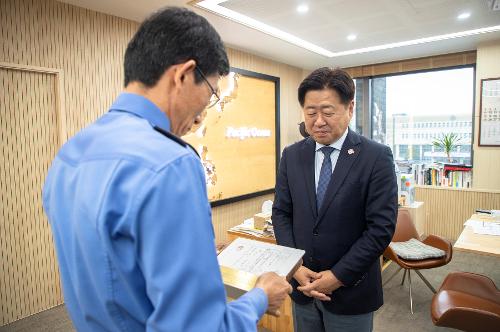 (250509) 제주청-도의회-도청 간 업무협약 체결 사진1