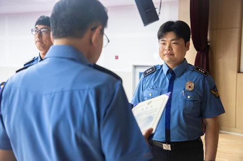 (250520) 해양경찰청장, 제주청 직원과의 대화 사진3