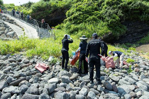 (250703) 제주 해양환경보전을 위한 우도 해안가 정화활동 사진9