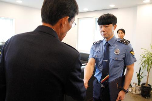 (250710) 항공단 모범공무원 수여 사진6