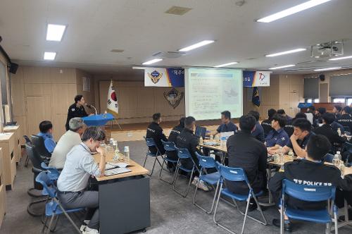 230621-남해어업관리단과 불법외국어선 단속을 위해 손을 잡다 사진3
